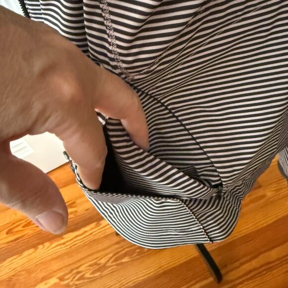 Lululemon Athletica Go the Distance JacketMini Pop Stripe Mink Berry Black - Picture 11 of 14